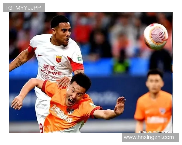 中超激战青岛队迎战上海队双方争夺积分与荣誉的巅峰对决