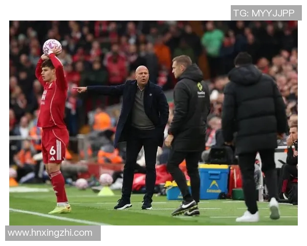 利物浦与曼联激战正酣图文直播全程回顾与精彩瞬间分享