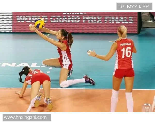 美国排球对阵俄罗斯实况分析与精彩瞬间回顾